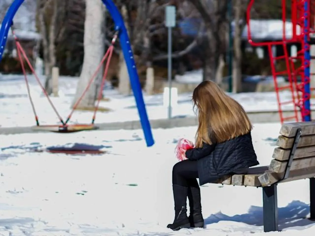 A FORMER COP CONVICTED OF DOMESTIC VIOLENCE IS KEEPING DAUGHTER FROM EX But JUDGE REFUSES TO ENFORCE THE LAW.