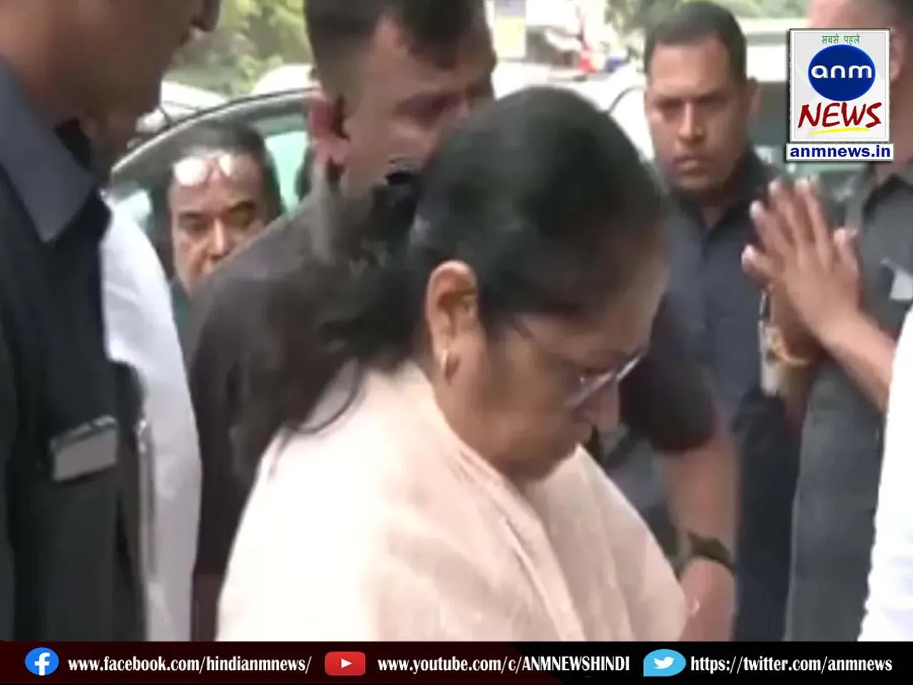Vijay Rupani wife