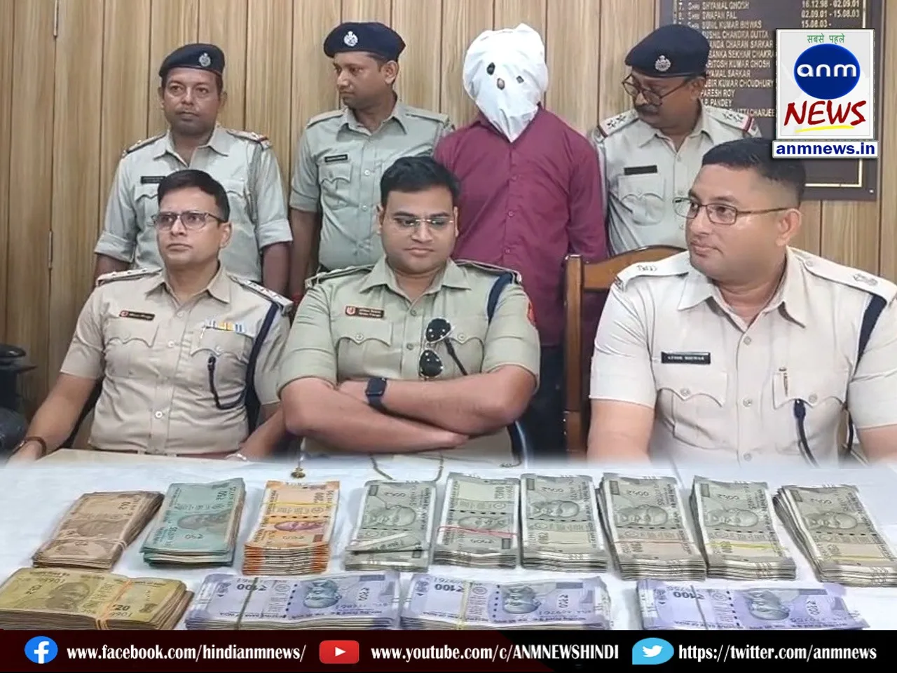 Police recovered stolen bags containing lakhs of rupees and some jewellery