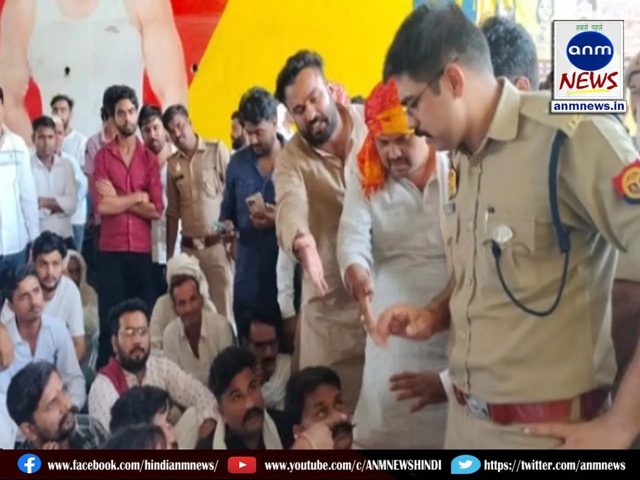 Stone pelting on police in Dadri