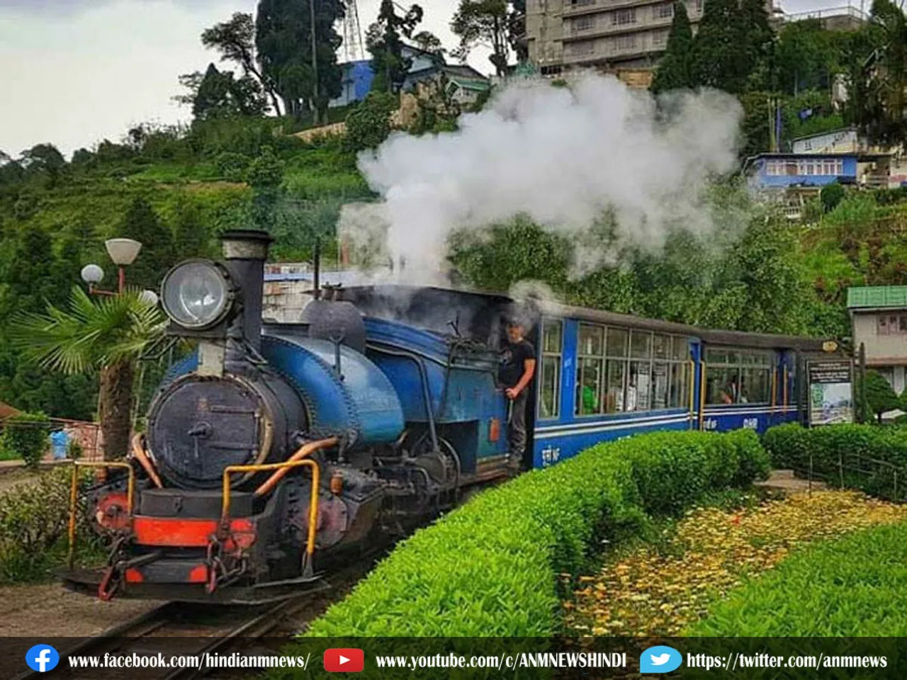 TOY TRAIN