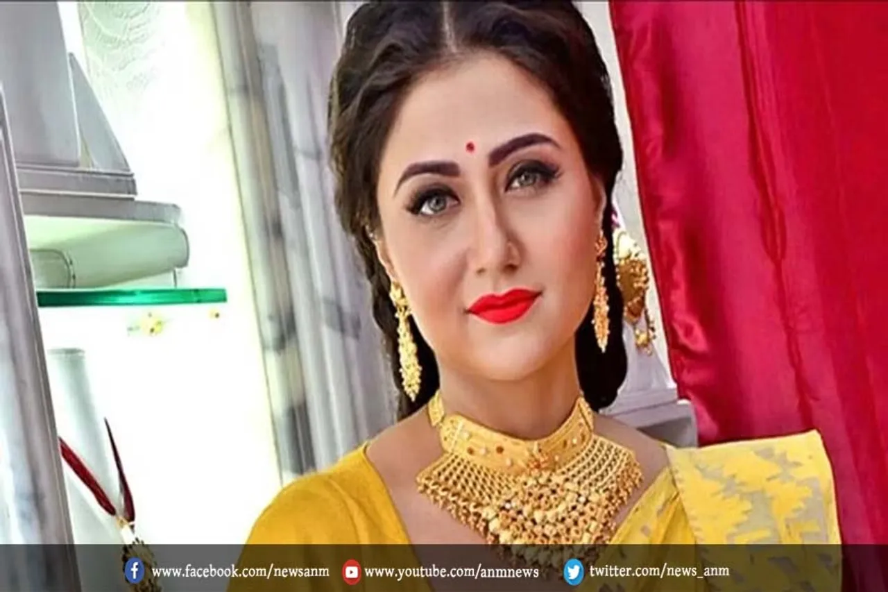 Swastika Mukherjee 