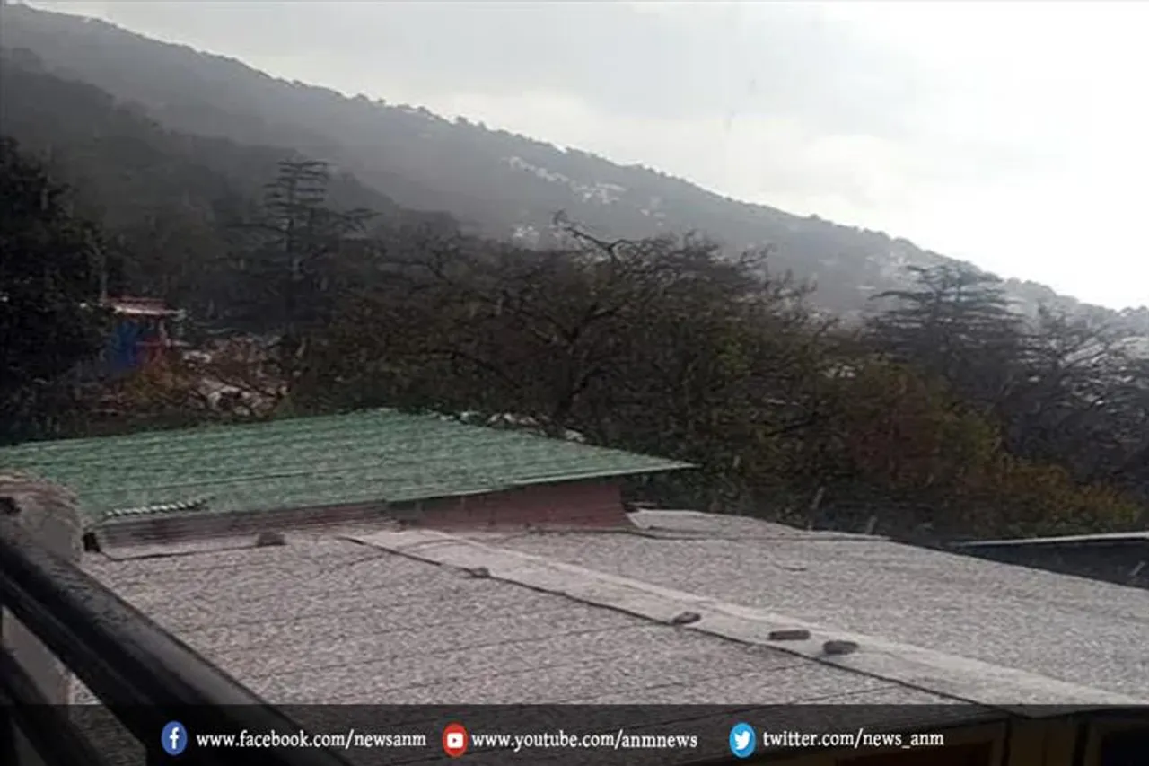 उत्तराखंड में आज सुबह से ही मौसम खराब
