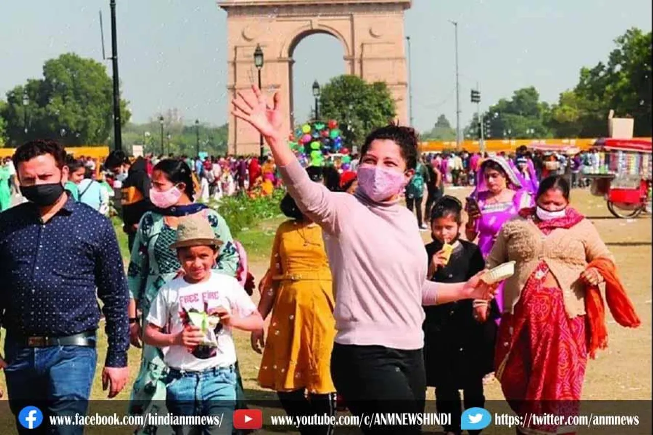 दिल्ली में सुबह खिली धूप