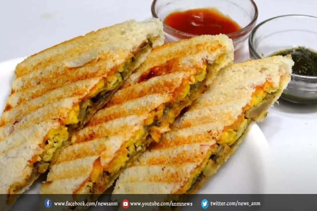 बनाए एग भुर्जी सैंडविच