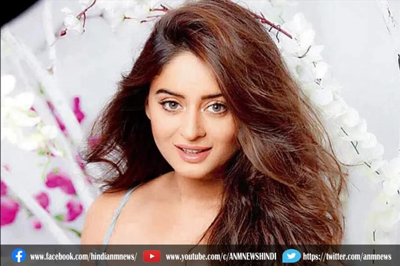 सोशल मीडिया पर माहि विज मचा रही धमाल