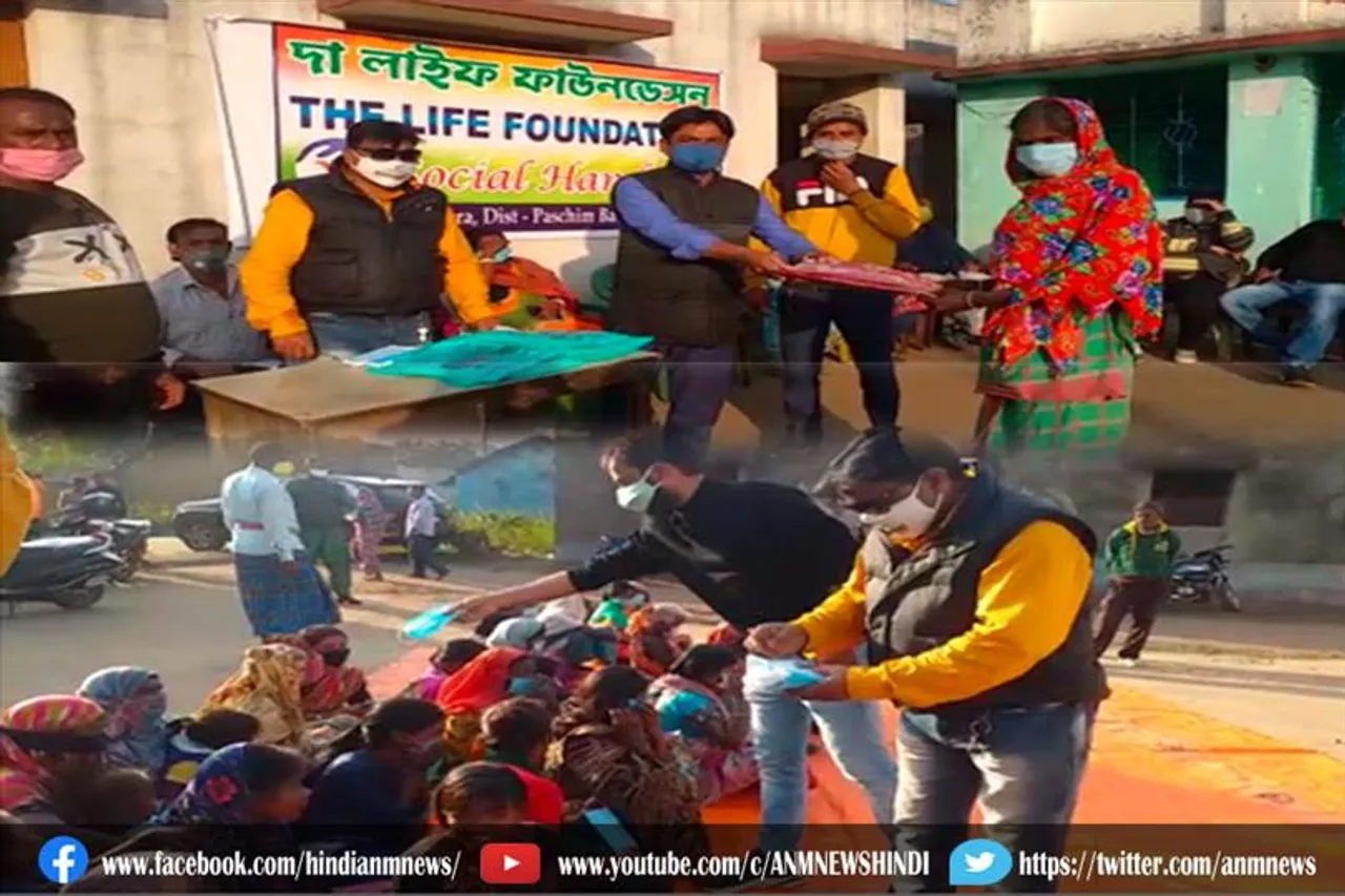 वस्त्र वितरण कार्यक्रम का आयोजन