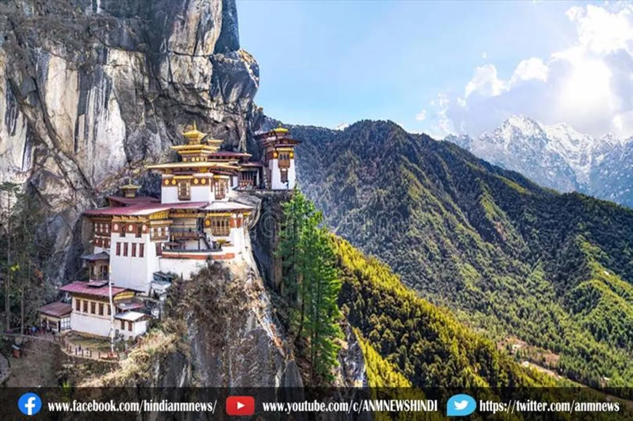 भूटान ने पर्यटकों के लिए फिर से खोले द्वार
