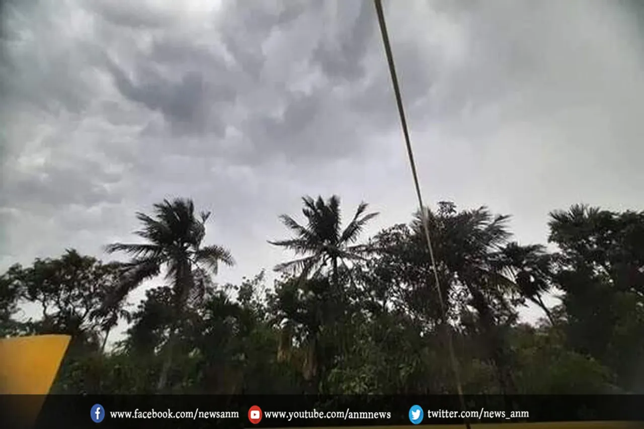 बंगाल में भारी बारिश का अनुमान