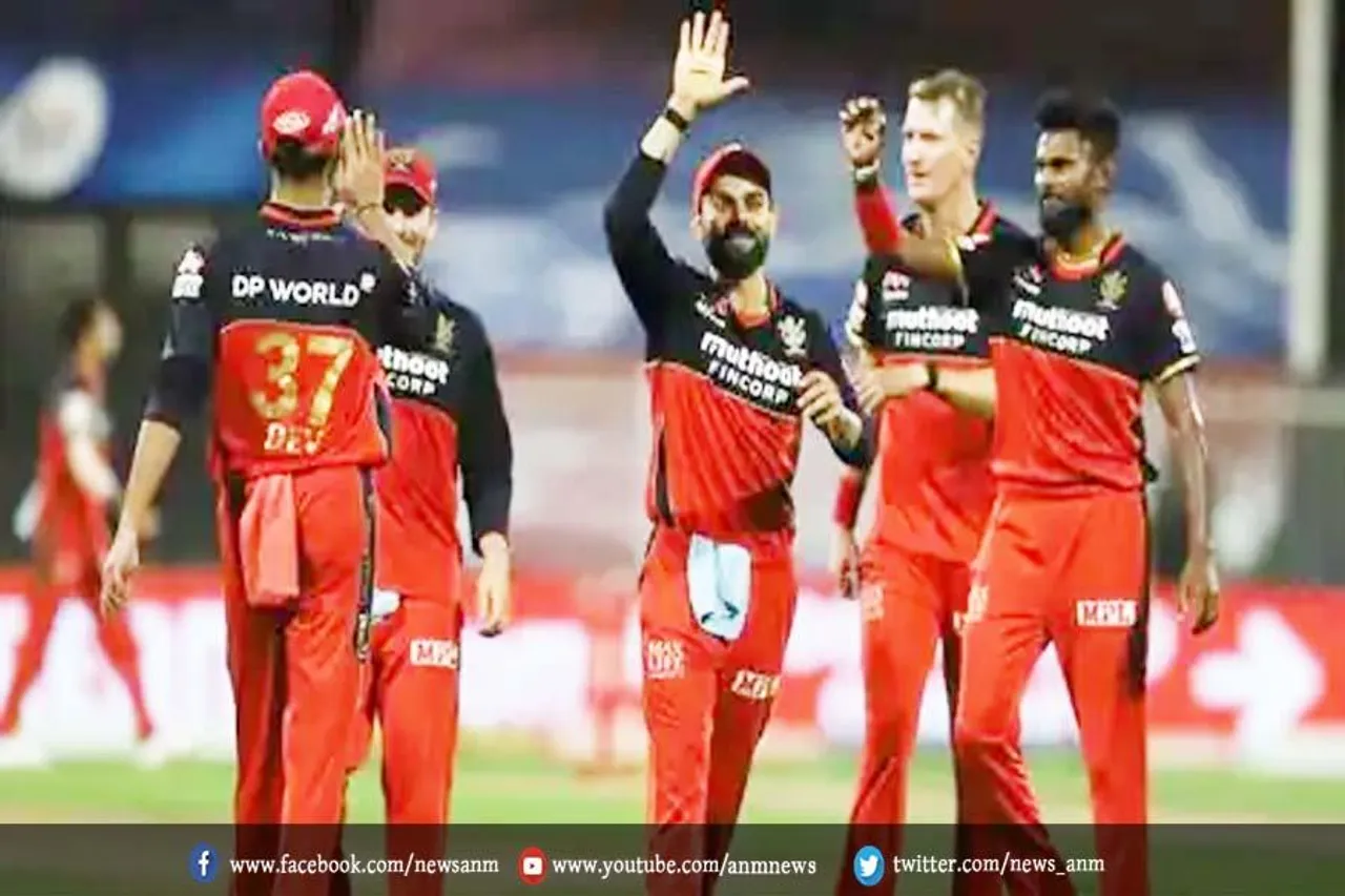 GT vs RCB: 13 ओवर के बाद बैंगलोर ने बनाए इतने रन