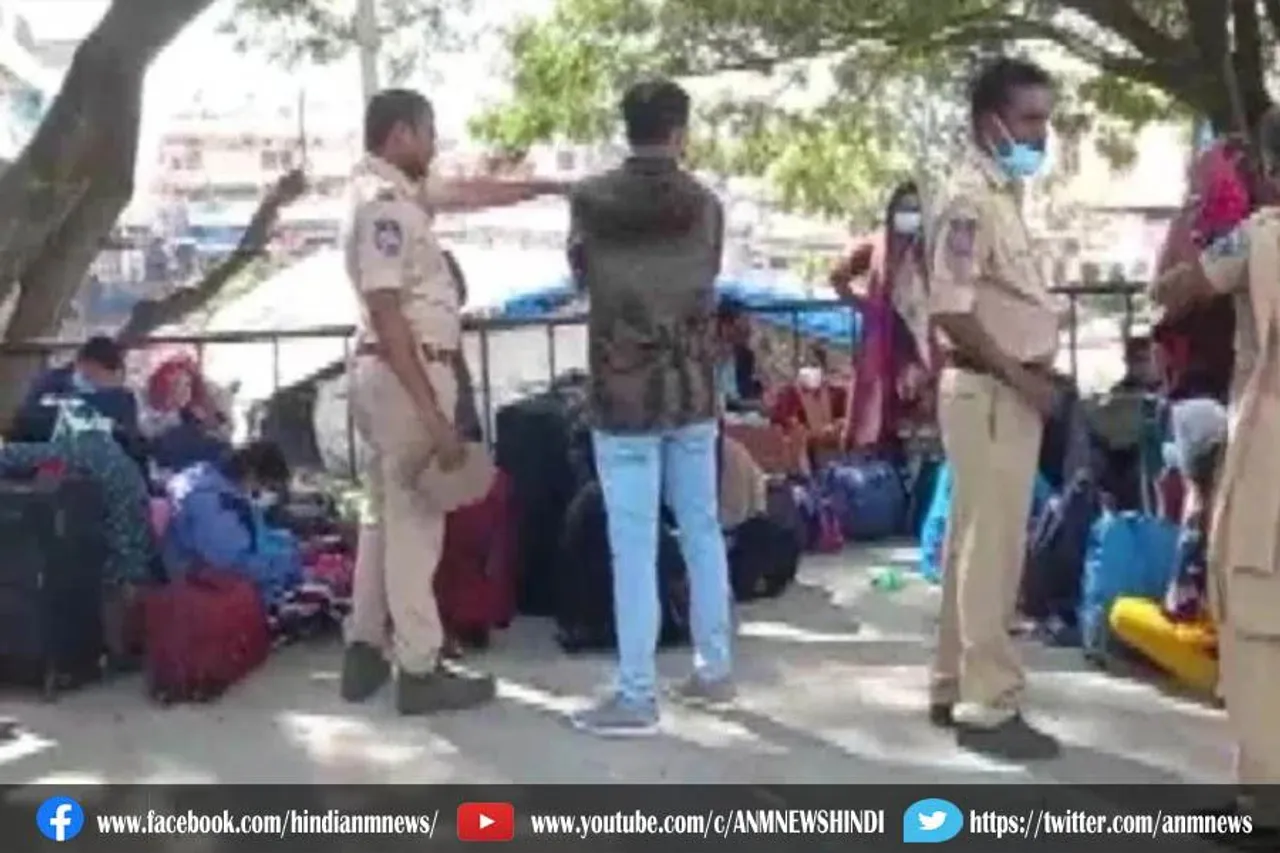 नकली वीजा वाली 44 महिलाओं को रोका गया