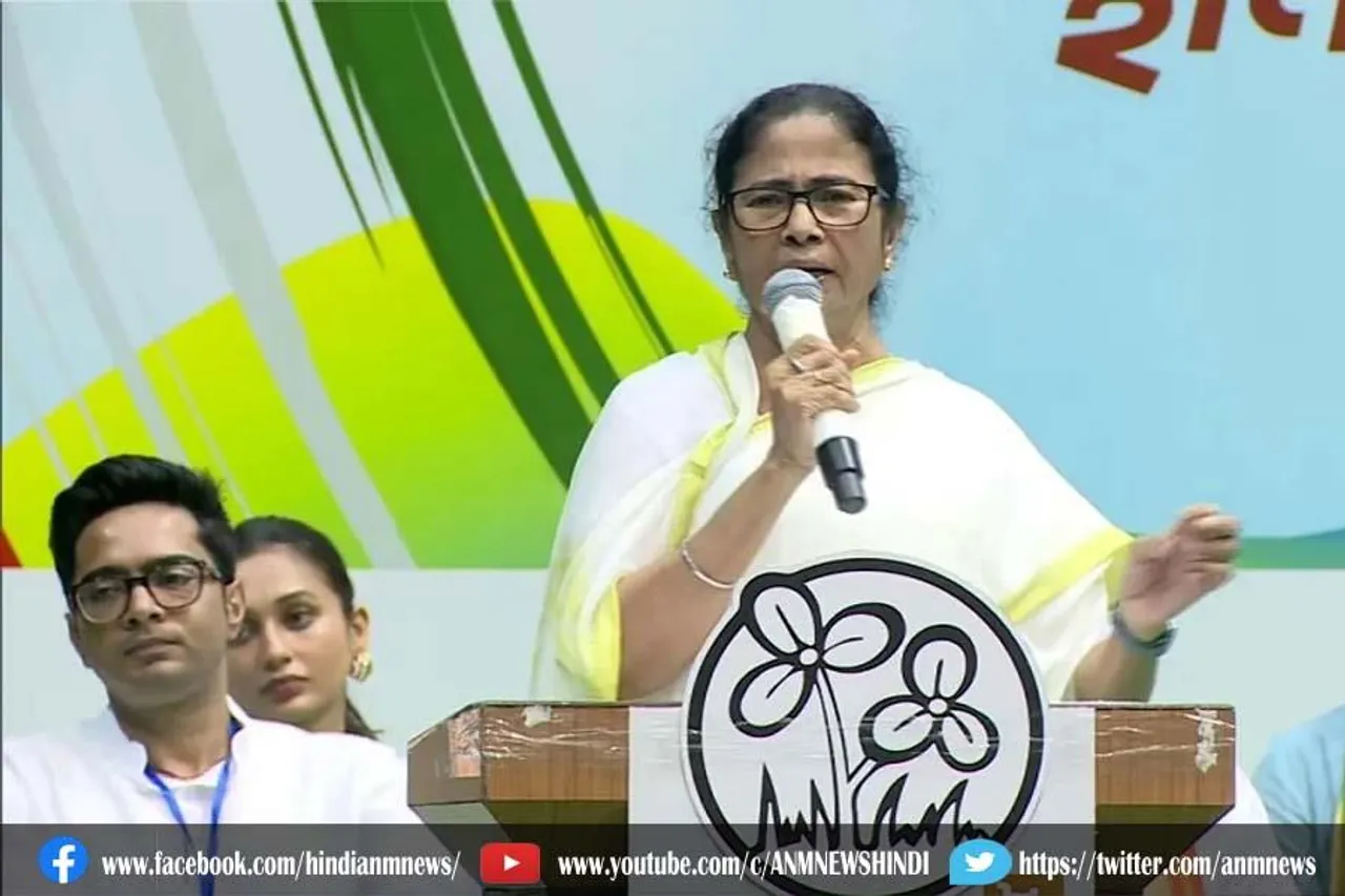 ममता बनर्जी ने पुनर्निर्मित टाला ब्रिज का किया उद्घाटन