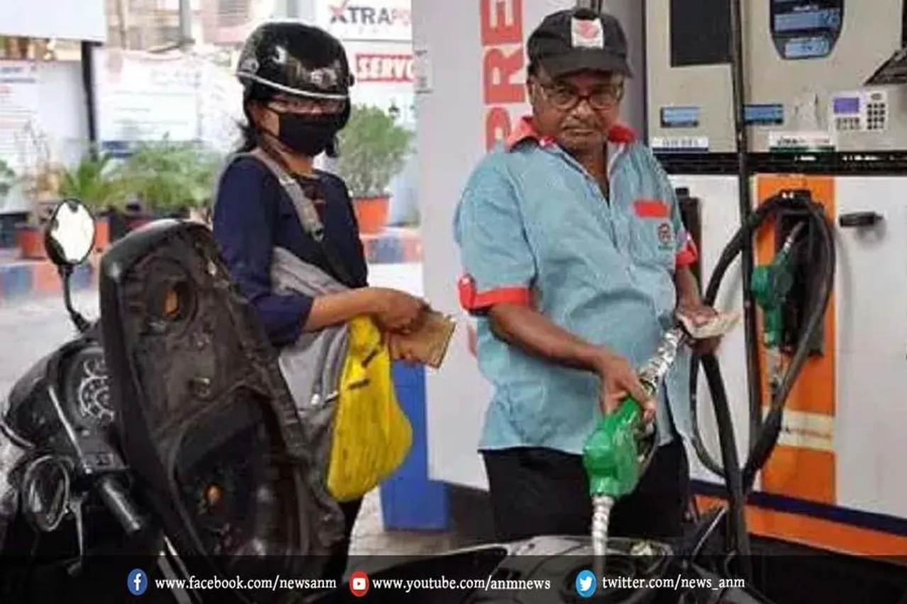 आज कितना बढ़ा पेट्रोल-डीजल का रेट