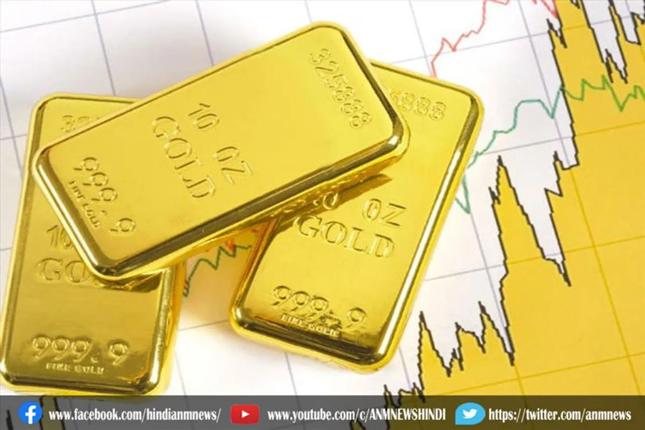 सोने के बिस्किट के साथ तस्कर गिरफ्तार