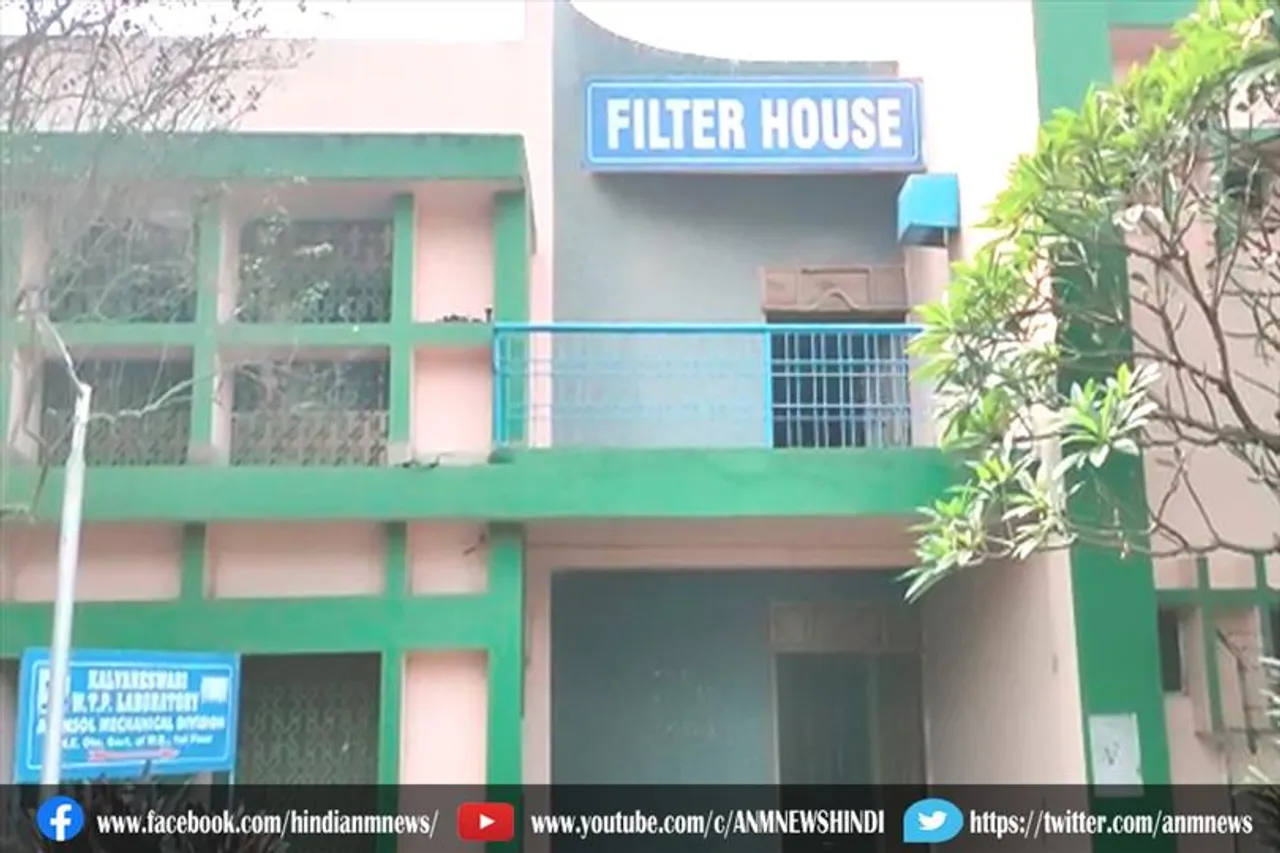 पीएचई के वेस्टेज पानी मैं तैर रहा गाय का शव, पीएचई विभाग बेखबर