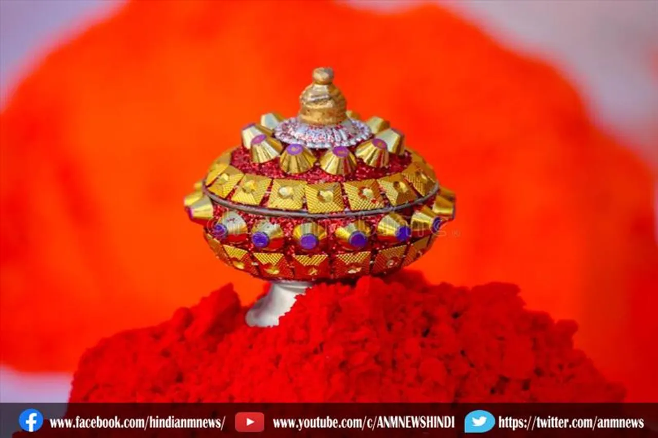 सिंदूर के इन उपायों से मिलेगा आर्थिक परेशानियों से छुटकारा