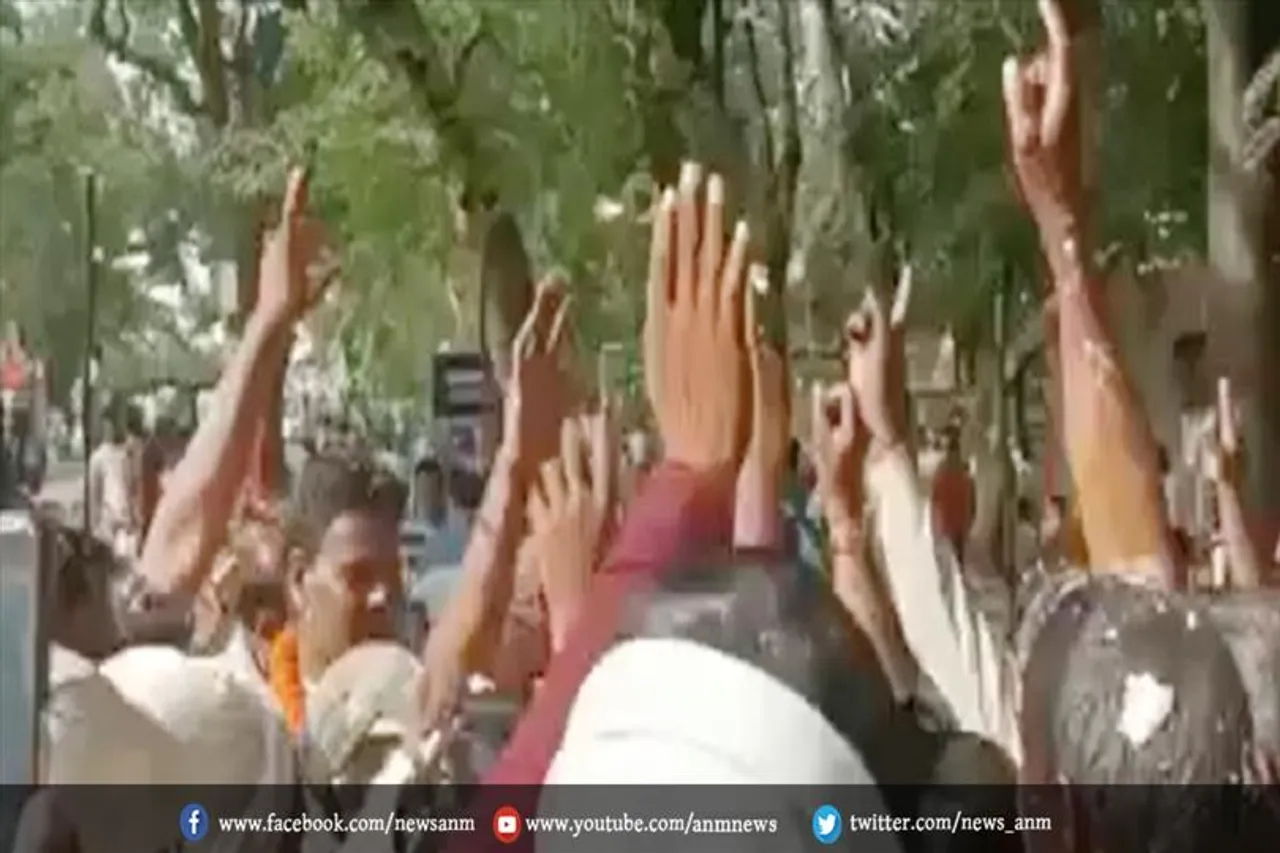 यहाँ लगाए गए पाकिस्तान जिंदाबाद के नारे
