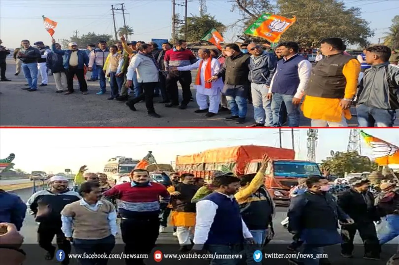 केएमसी चुनाव हिंसा के विरोध में भाजपा ने किया पथावरोध