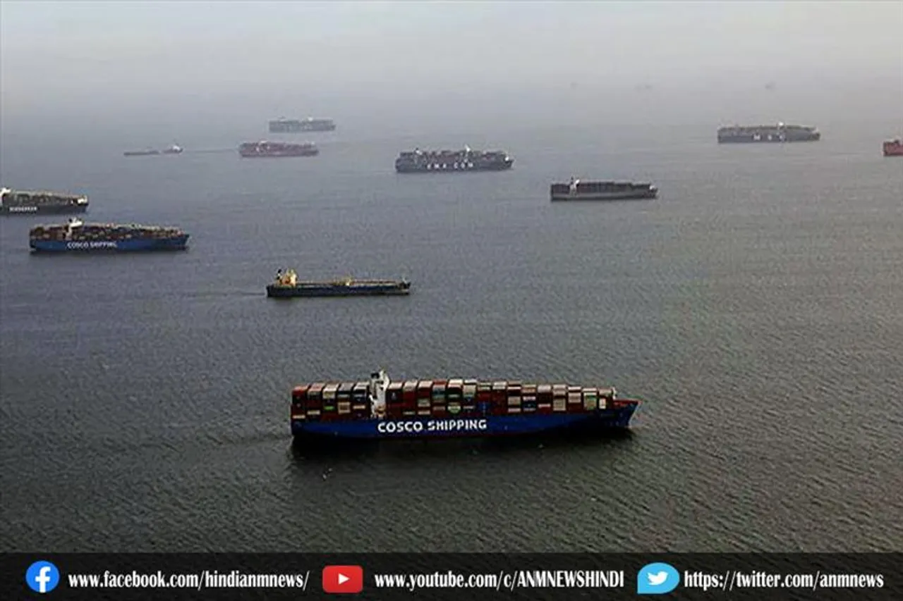 अमेरिका समुद्र में जहाजों की लगी जाम