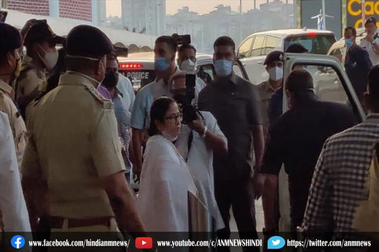 ममता बनर्जी पहुंचीं गोवा