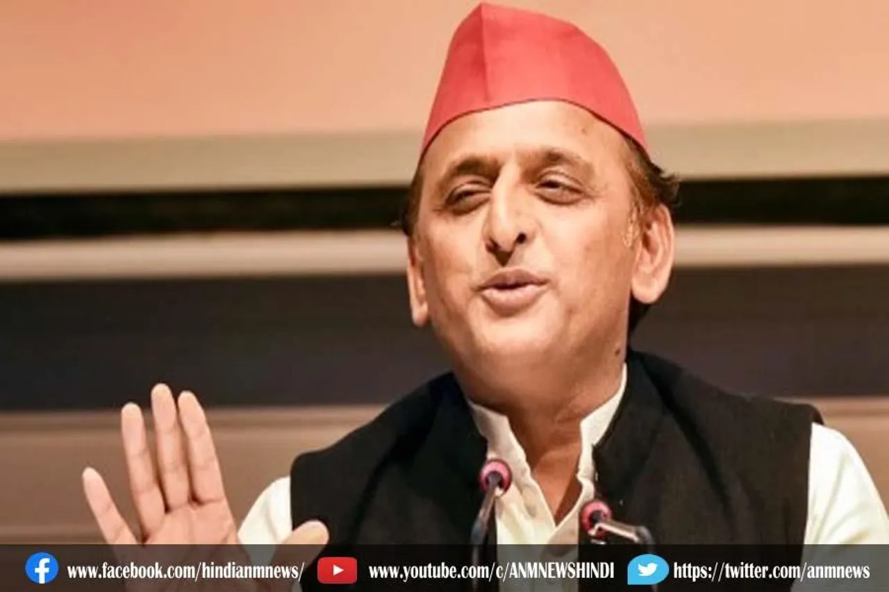 अखिलेश यादव को EC का नोटिस