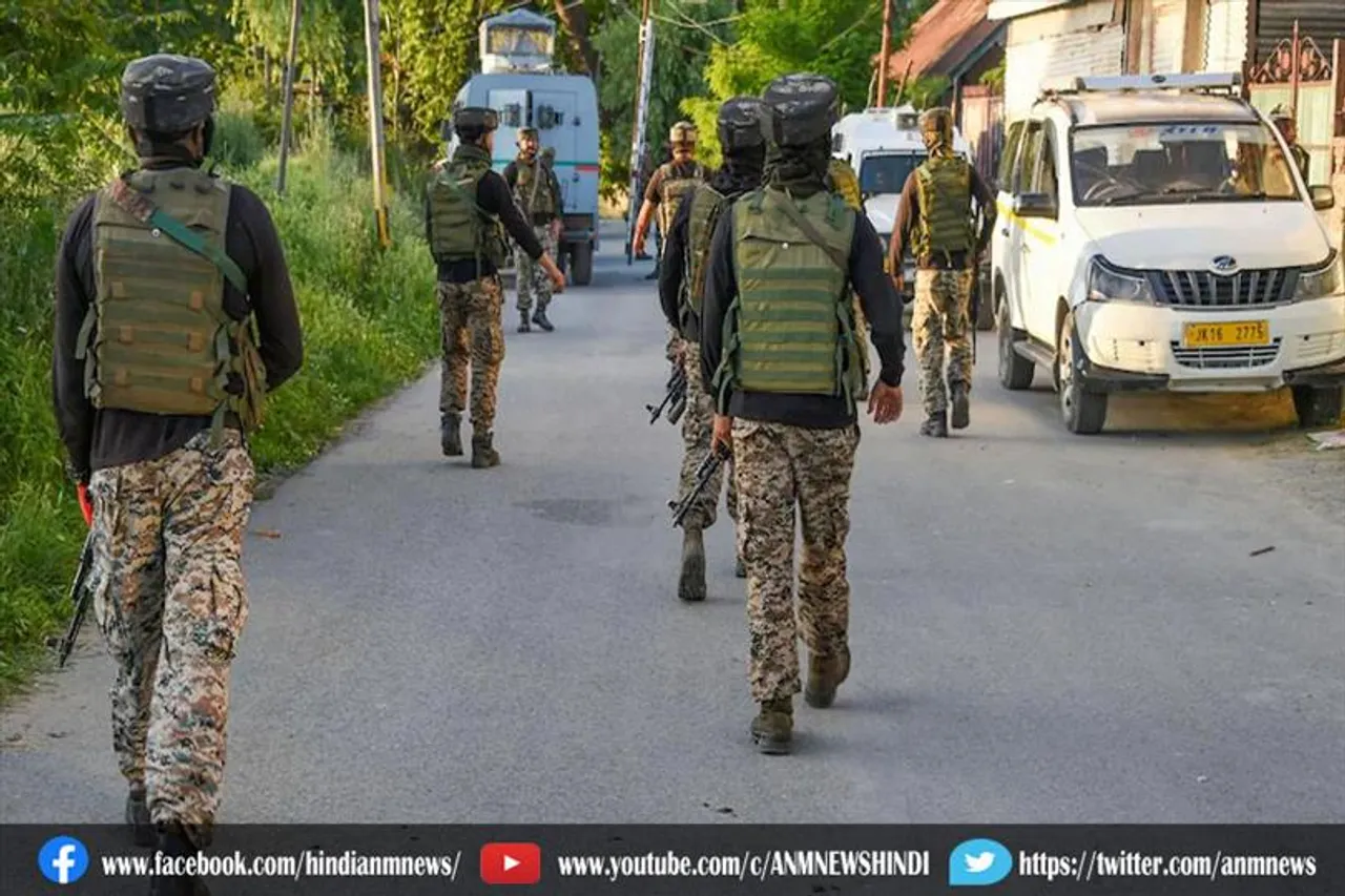 किश्तवार में सुरक्षा बलों के विशेष दल ने मारा छापा, पूर्व आतंकवादी गिरफ्तार