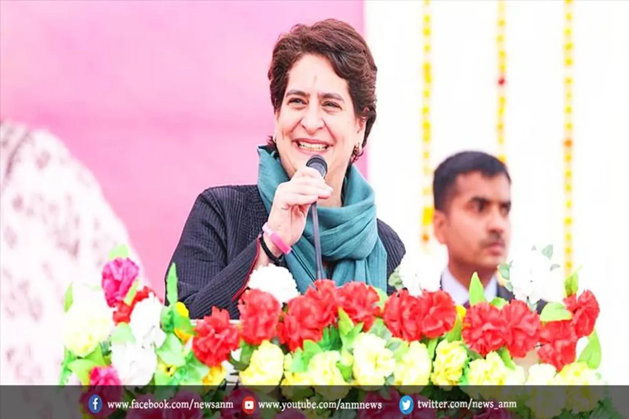 प्रियंका ने गाजियाबाद में घर-घर जाकर किया प्रचार