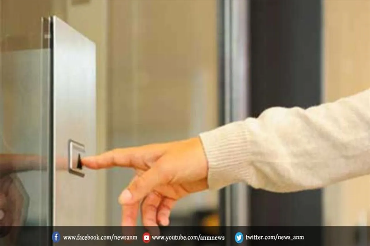 लिफ्ट गिरने के वजह से महिला की मौत