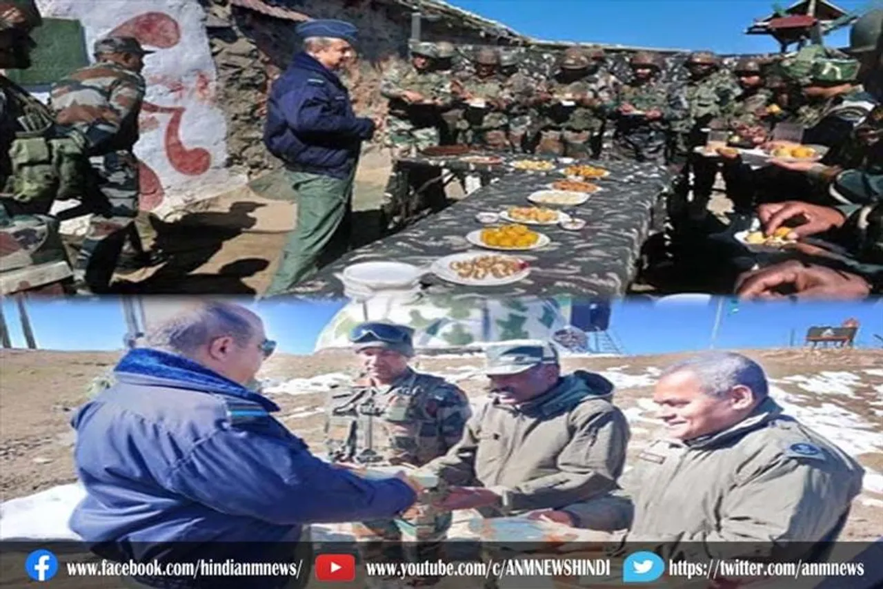 CDS समेत सेना के शीर्ष अधिकारियों ने जवानों संग मनाया दीपावली पर्व