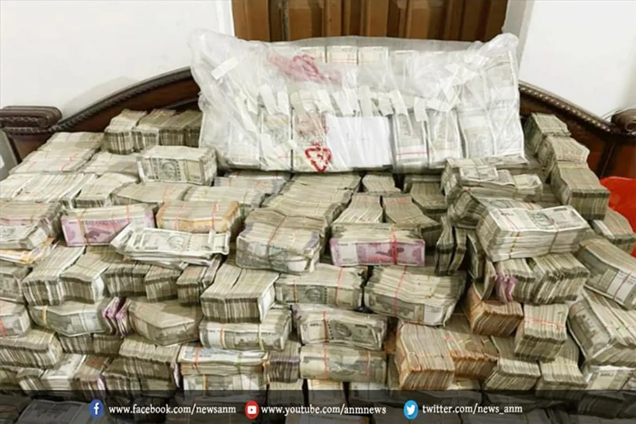 ईडी की छापेमारी में आमिर खान के घर से मिला17.32 करोड़ कैश