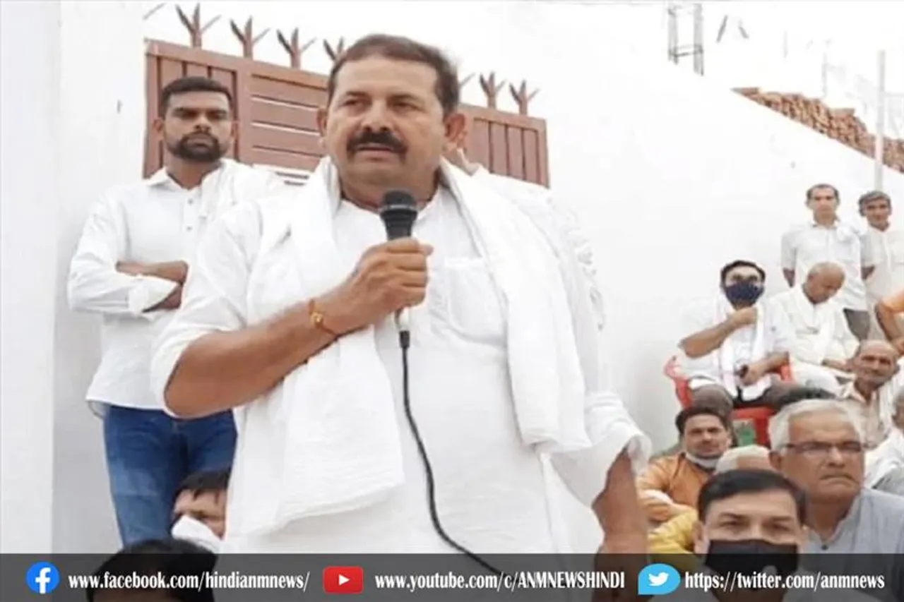 किसानों पर पूरी दुनिया की निगाह टिकी है: नरेश टिकैत
