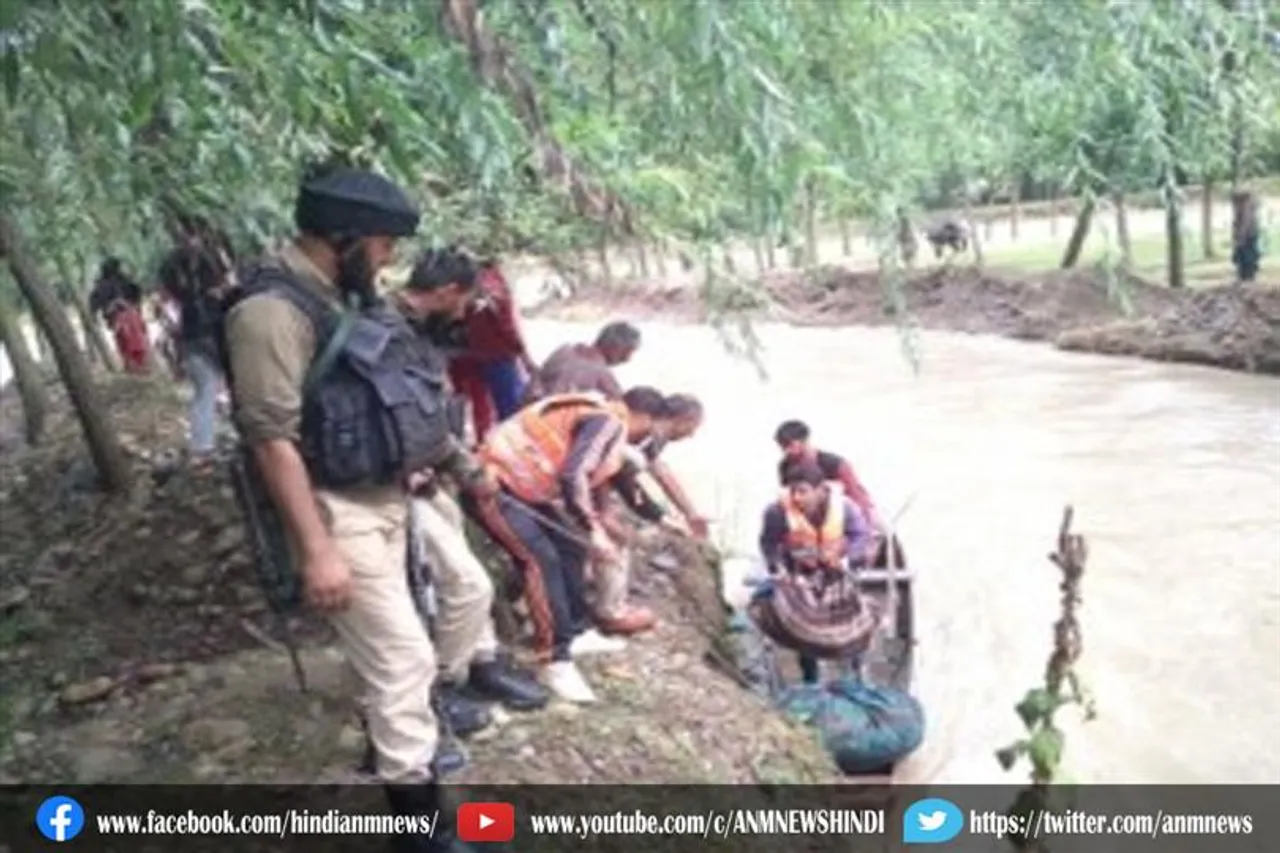 एक बंजारा परिवार को बचाया जम्मू-कश्मीर पुलिस