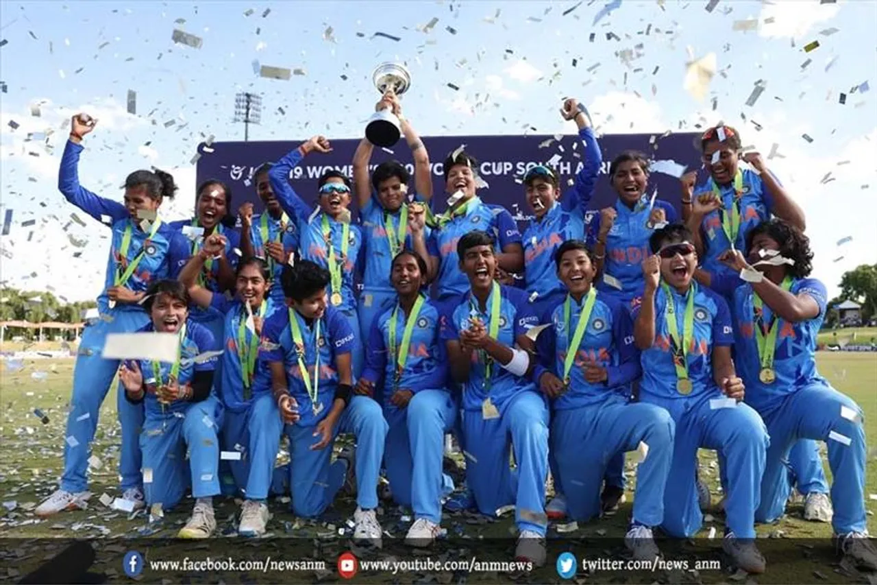 अंडर-19 महिला टीम को किया गया सम्मानित