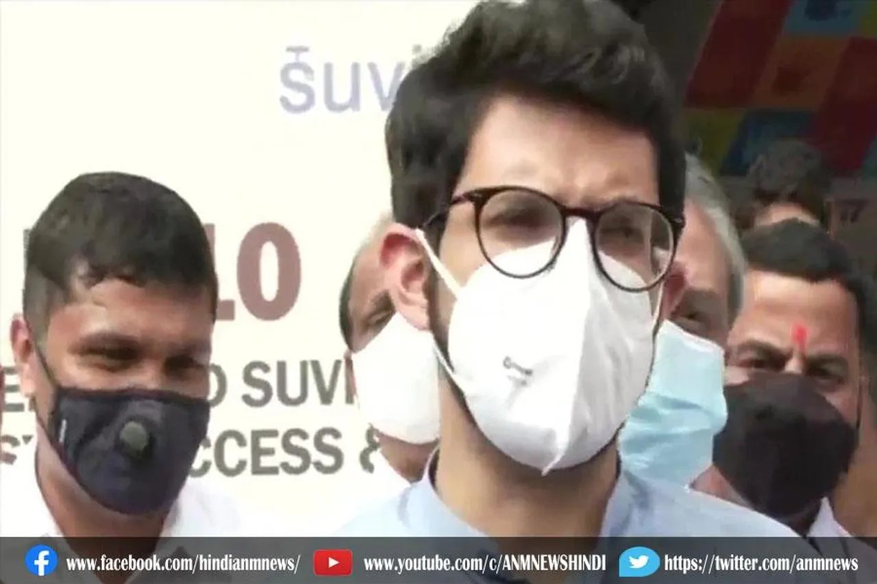 स्कूल-कॉलेज में धार्मिक मुद्दे न लाए जाएं : आदित्य ठाकरे