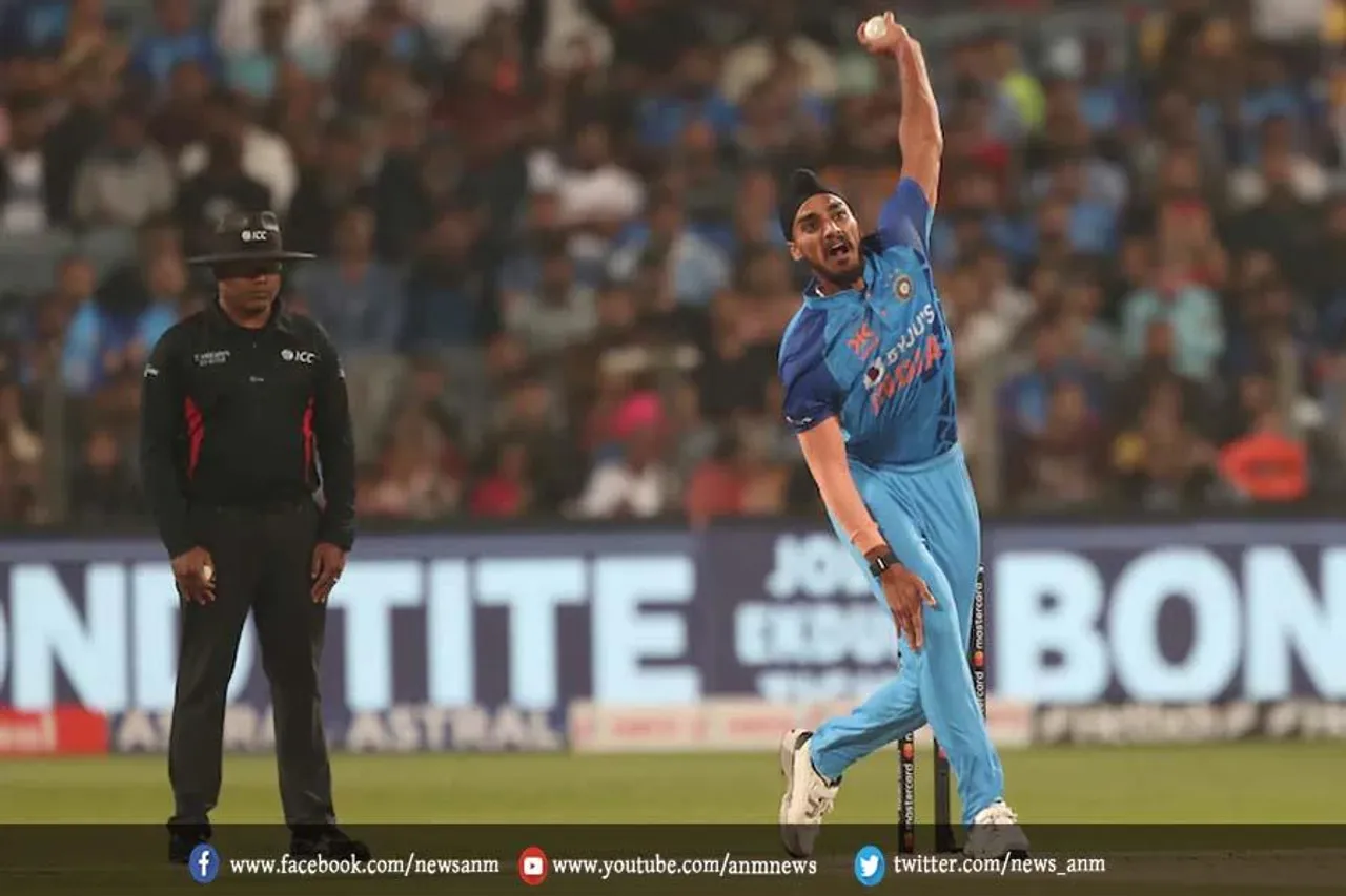 “तकनीकी खामी उनकी गेंदबाजी में”: अर्शदीप सिंह पर सबा करीम का बड़ा बयान