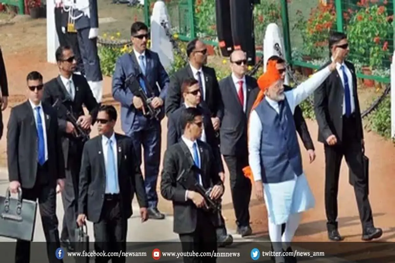 पीएम का खास सुरक्षा कवच, मात्र एक झटके से खुल जाती है यह खास 'ढाल'