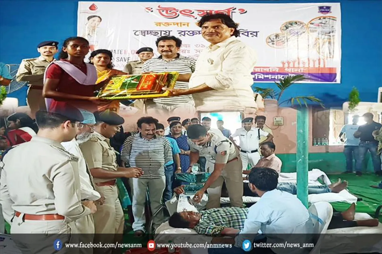 उत्सर्ग: बाराबनी थाना द्वरा स्वेच्छिक रक्तदान शिविर का आयोजन
