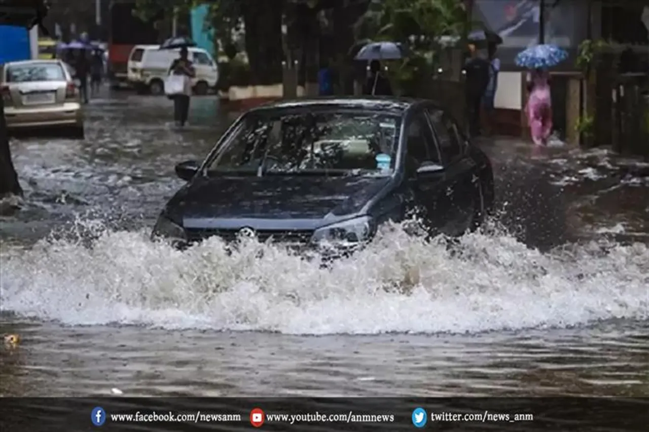 महाराष्ट्र के ठाणे में बारिश का कहर