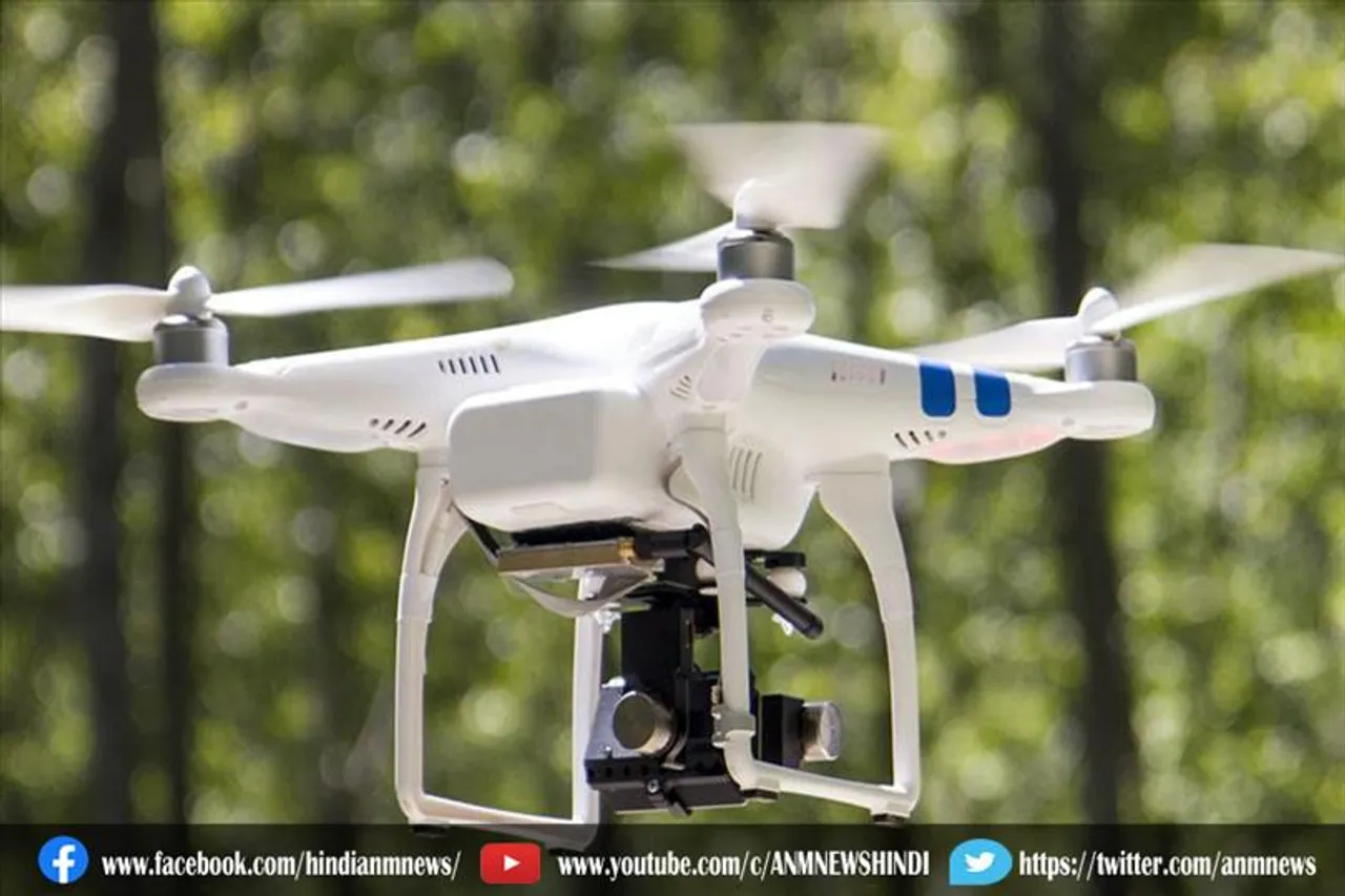 जम्मू में वायुसेना के हवाई अड्डे पर ड्रोन दिखा