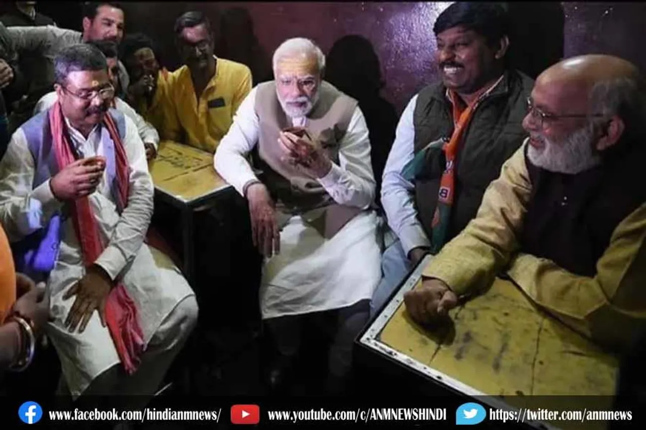 देर रात पप्पू की चाय पीने पहुंचे पीएम मोदी