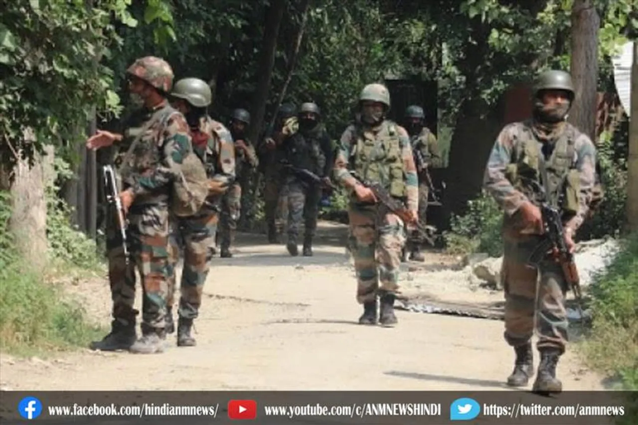 आतंकियों ने पुलिस कांस्टेबल से छीनी एके-47 राइफल