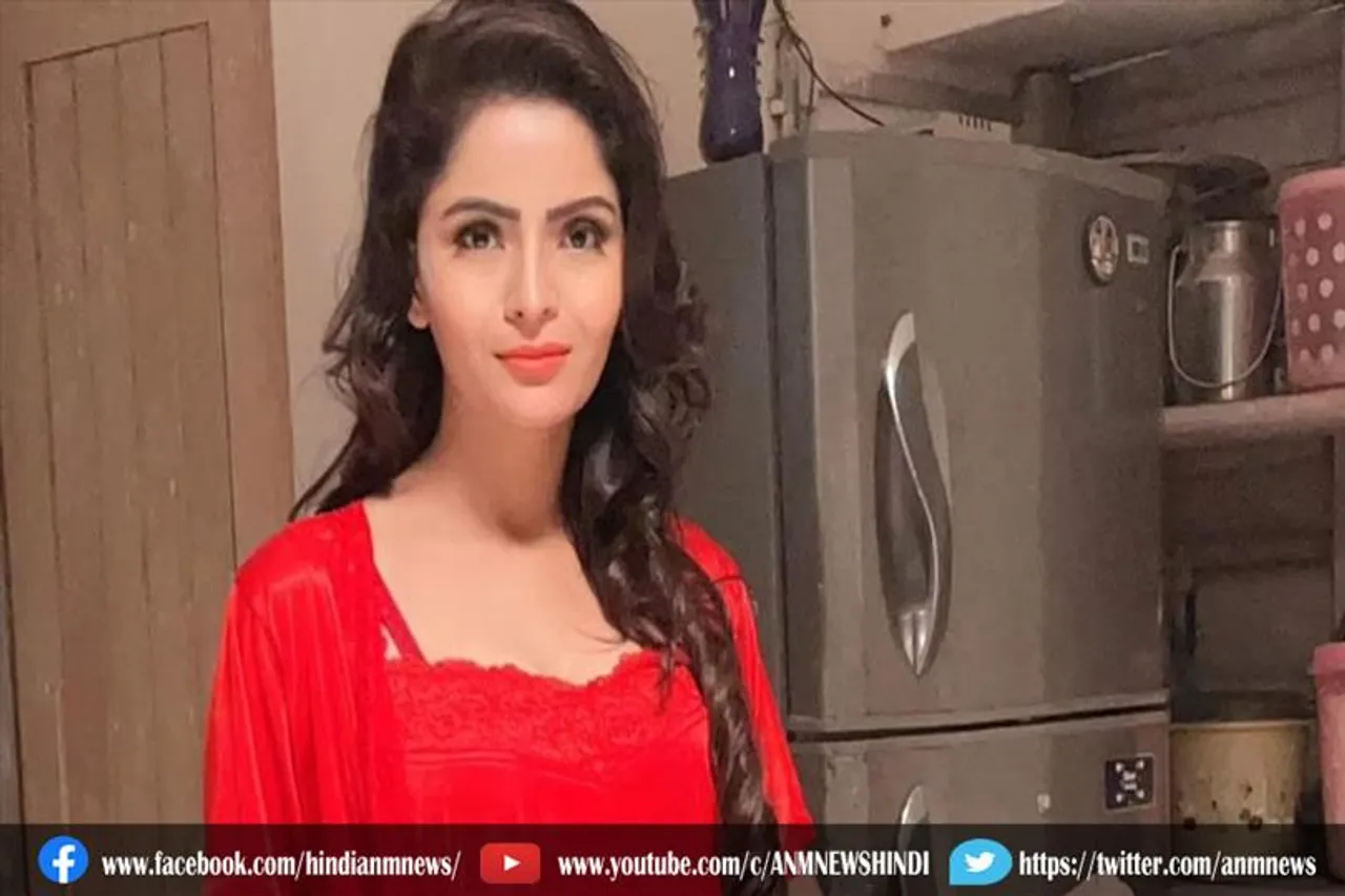 पोर्न रैकेट केस पर मुंबई पुलिस पे 15 लाख रिश्वत मांग की आरोप