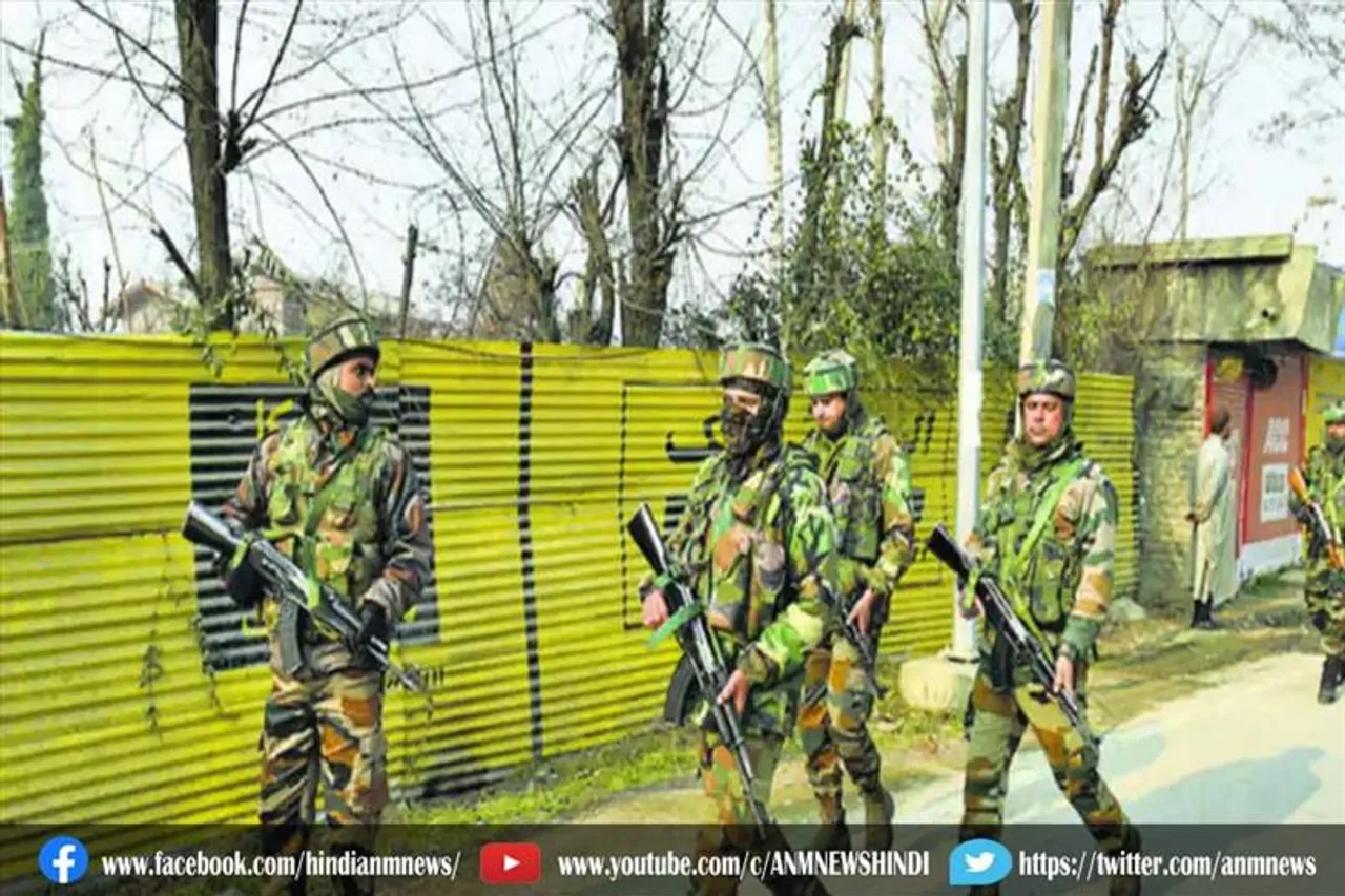 सुरक्षाबलों ने लश्कर-ए-ताइबा के सरगना समेत अन्य को मुठभेड़ में मार गिराया