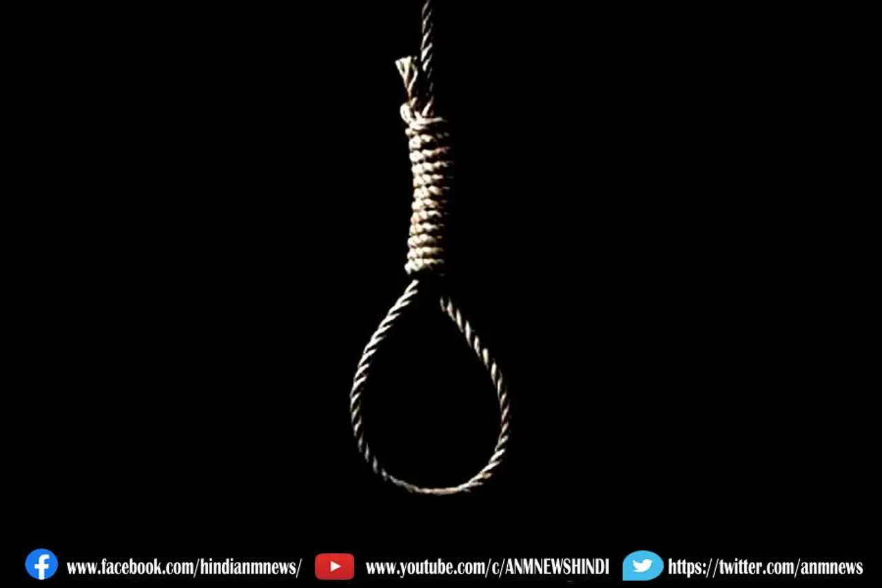 अदालत ने 20 छात्रों को दी मौत की सजा