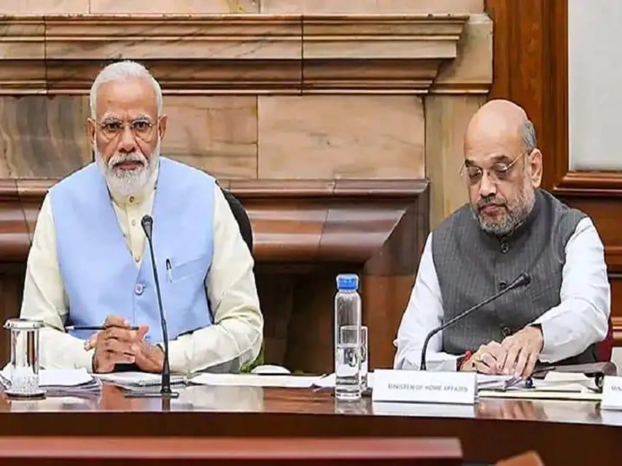 आतंकी हमलों के बीच, पीएम मोदी से मिले गृहमंत्री शाह