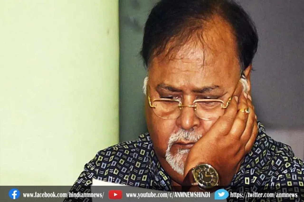 बंगाल के पूर्व शिक्षा मंत्री की बढ़ी मुसीबत