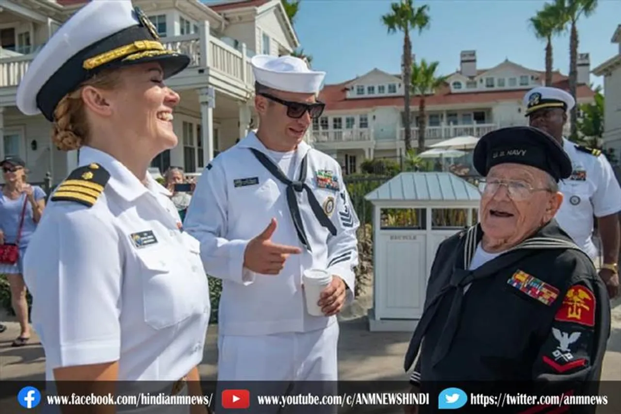 अमेरिकी नौसेना ने रचा इतिहास