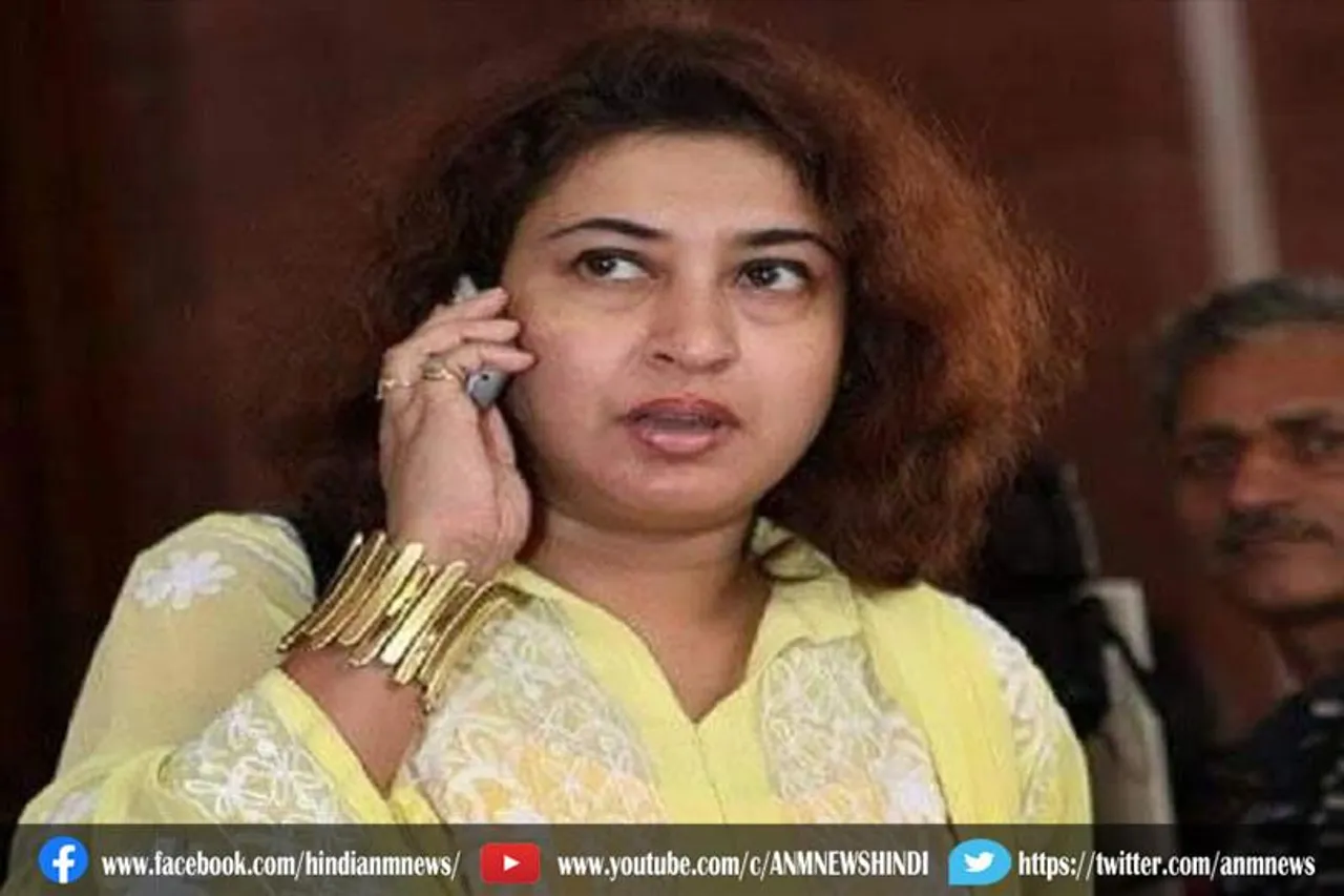 शताब्दी रॉय ने की बारा लालन की पत्नी से मुलाकात