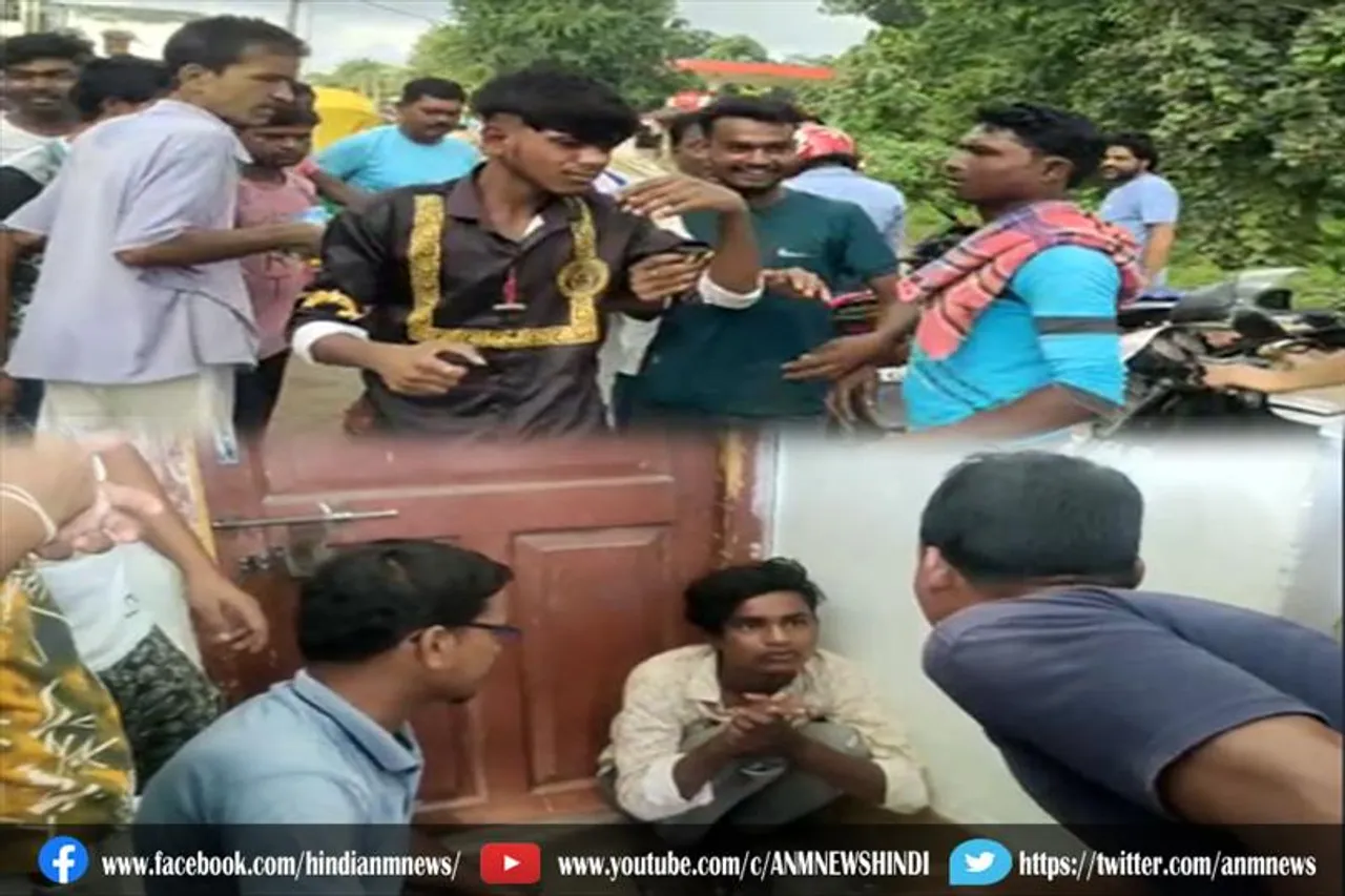 मोबाइल चोरी कर भागे चोर को स्थानीय लोगों ने पकड़ा