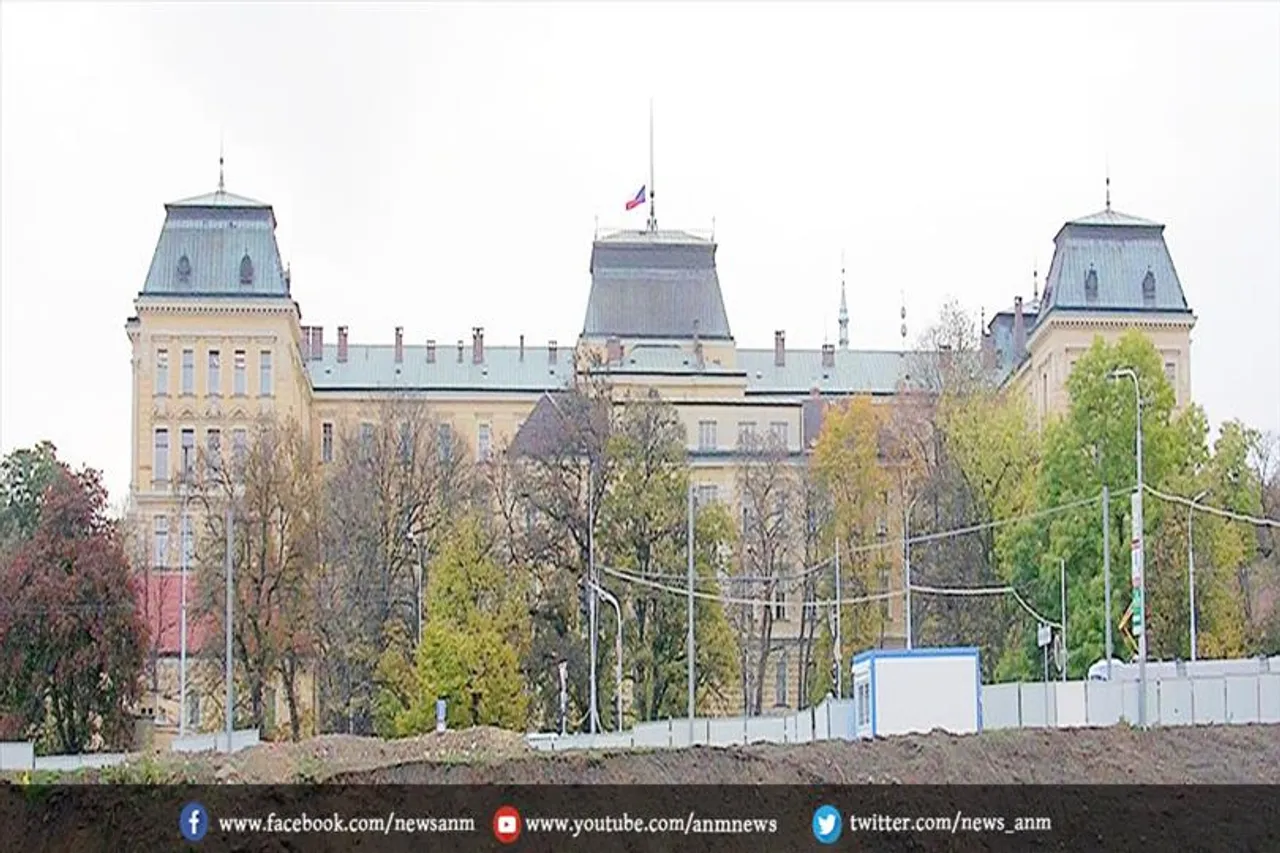 यूक्रेन को और सैन्य मदद उपलब्ध कराएगा चेक गणराज्य